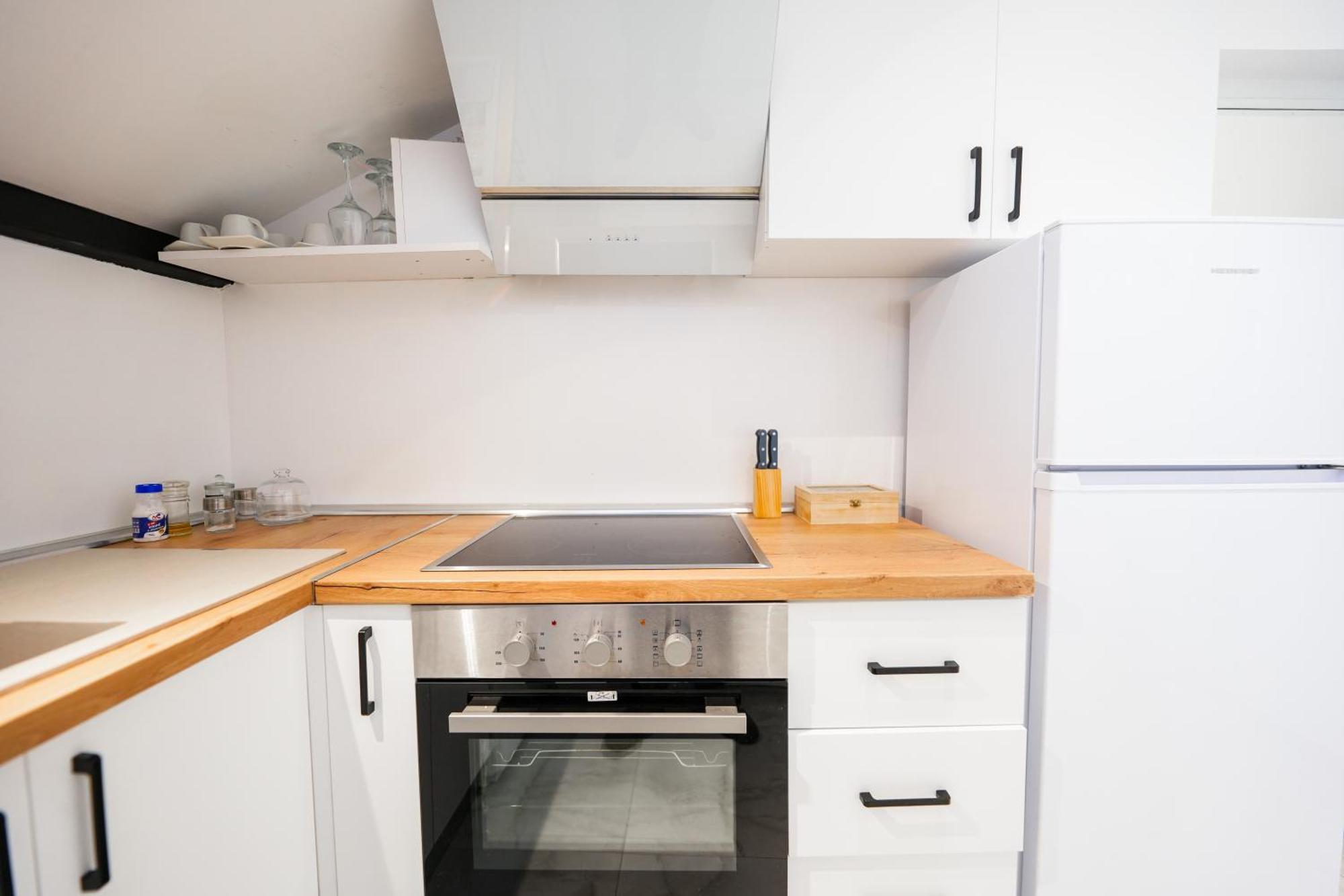 City Center Hideout - Studio Apartment Tirana Zewnętrze zdjęcie