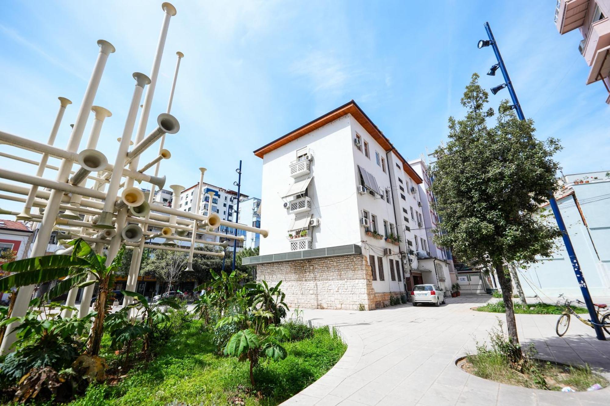 City Center Hideout - Studio Apartment Tirana Zewnętrze zdjęcie